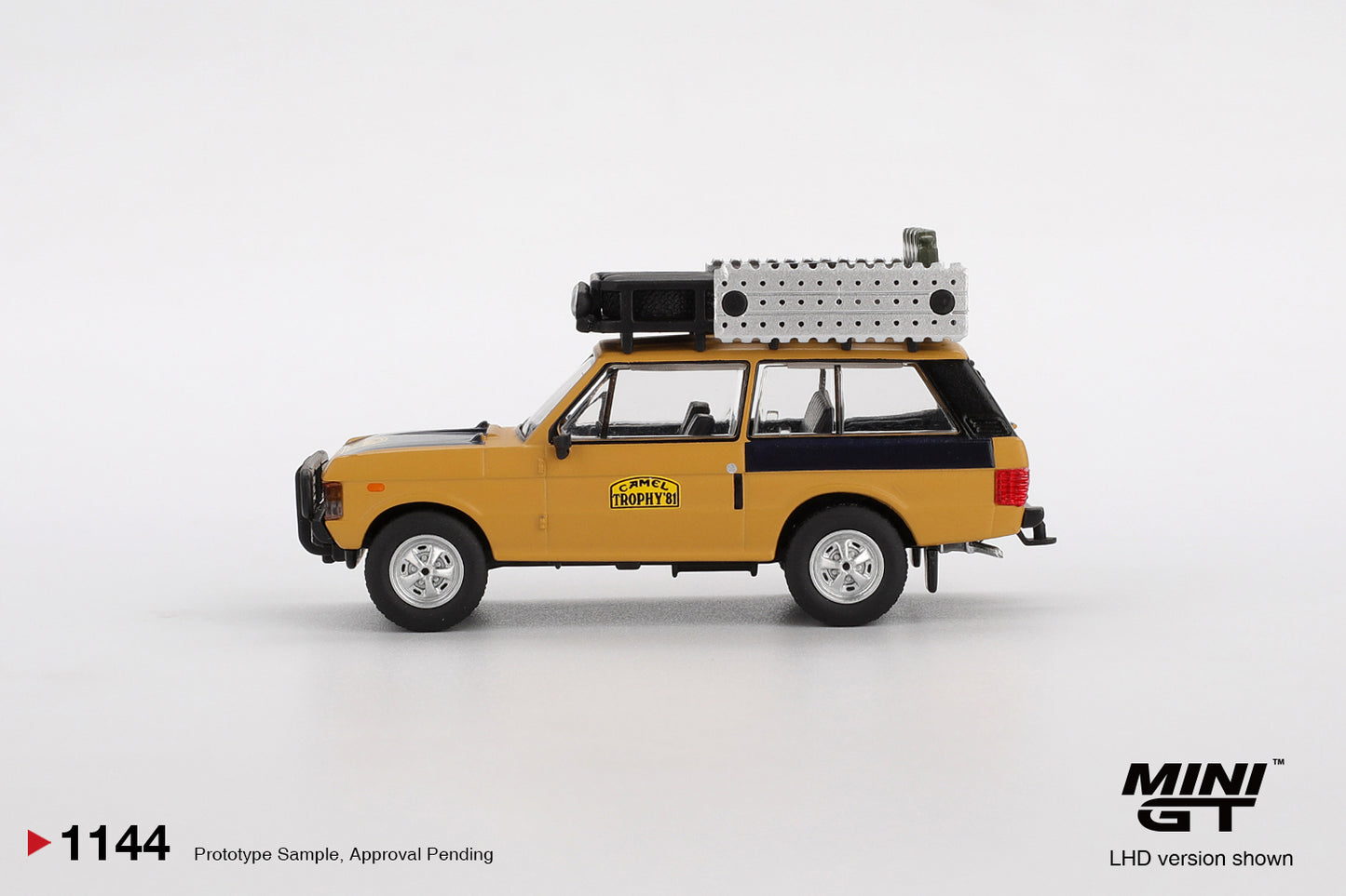 *Pre-Order* Mini GT No.1144 Range Rover 1981 Camel Trophy Sumatra C.Swoboda & K.Mentel Winner