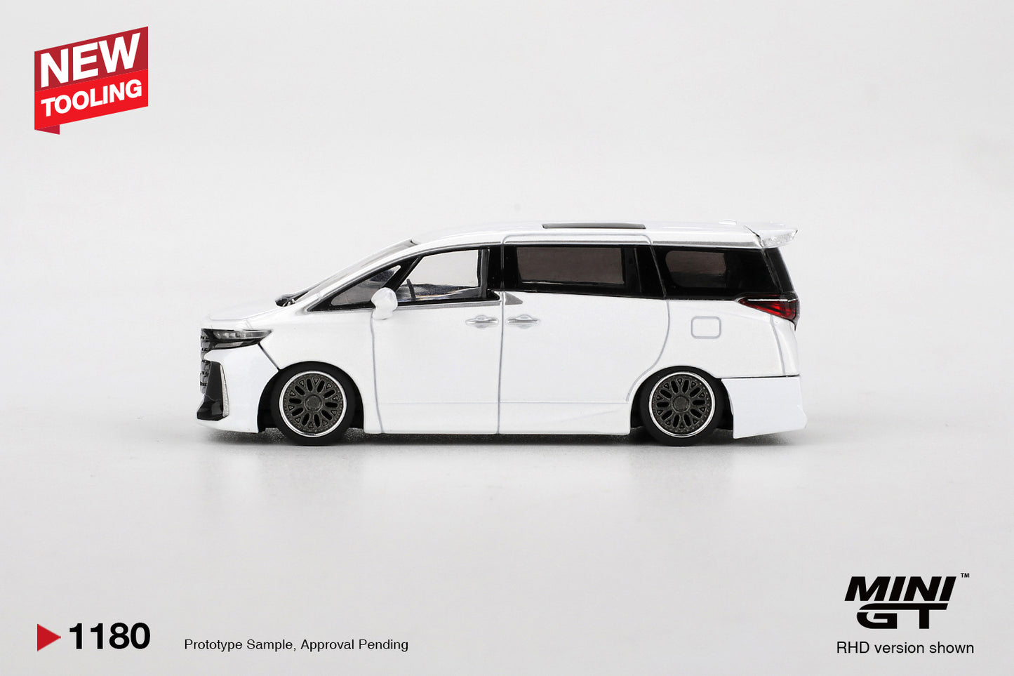 *Pre-Order* Mini GT No.1180 Toyota Vellfire 40 KUHL White