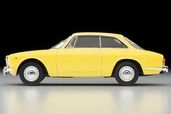 Tomytec Tomica Limited Vintage LV-155c Alfa Romeo 1750GTV (Yellow)