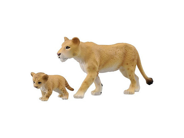 Ania AS-17 Lion (Female with kid)