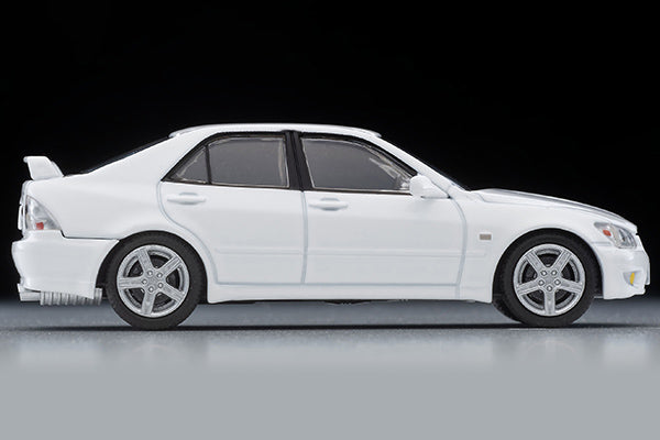 Tomytec Tomica Limited Vintage Neo LV-N227c Toyota Altezza RS200 Z Edition (White) 2002 Model