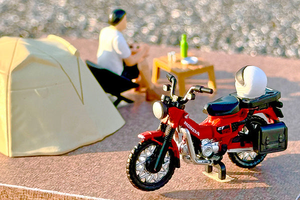 *Pre-Order* Tomytec DioColle 64 #Carsnap No.30a Solo Camping (with Honda CT125 Hunter Cub)
