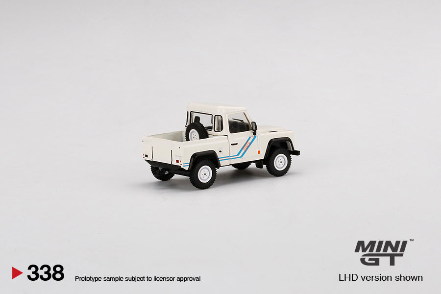Mini GT No.338 Land Rover Defender 90 Pickup White