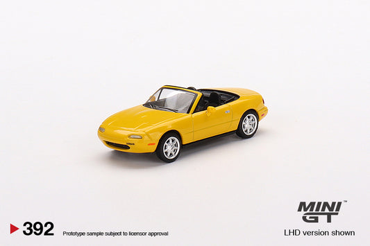 Mini GT No.392 Mazda Miata MX-5 (NA) Sunburst Yellow