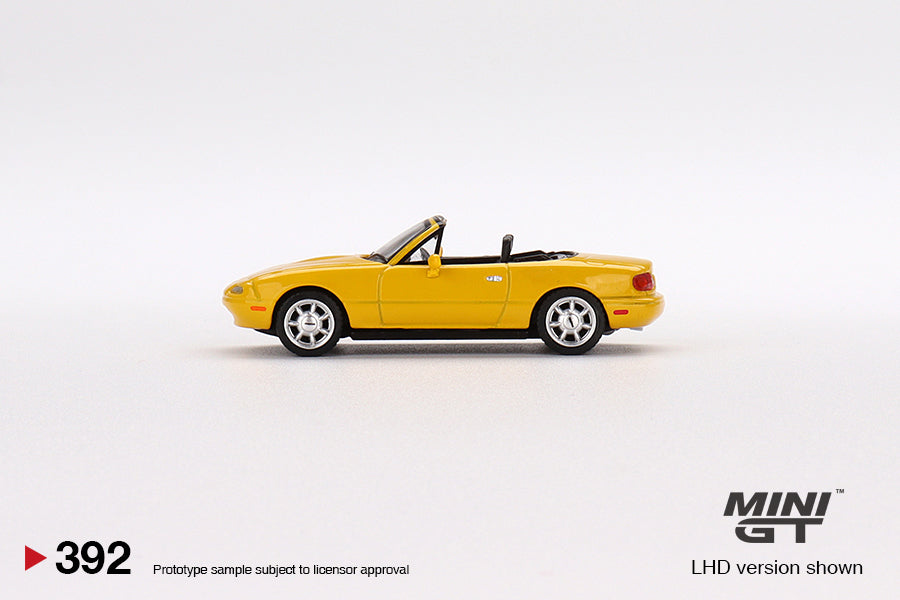 Mini GT No.392 Mazda Miata MX-5 (NA) Sunburst Yellow