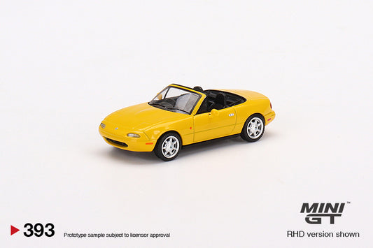 Mini GT No.393 Eunos Roadster Sunburst Yellow