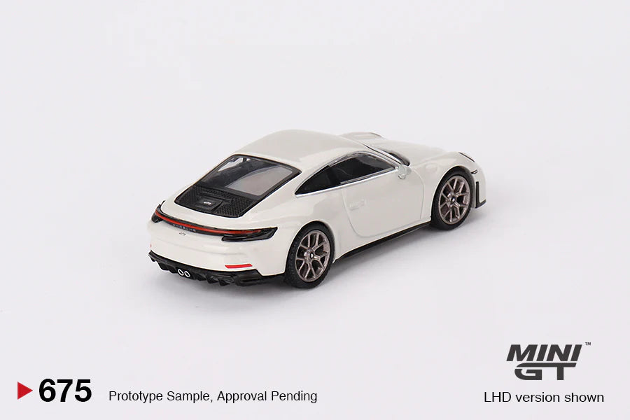 Mini GT No.675 Porsche 911 GT3 Touring Crayon