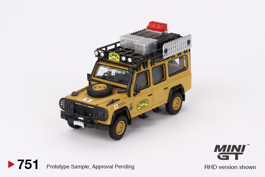Mini GT No.751 Land Rover Defender 110 1989 Camel Trophy Amazon Team Japan