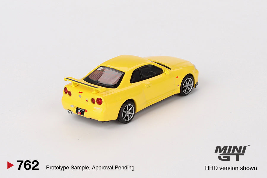 Mini GT No.762 Nissan Skyline GT-R (R34) V-Spec Lightning Yellow