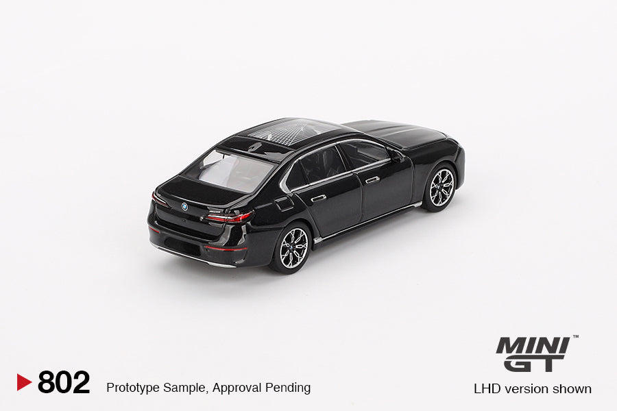 Mini GT No.802 BMW i7 xDrive60 Black Sapphire