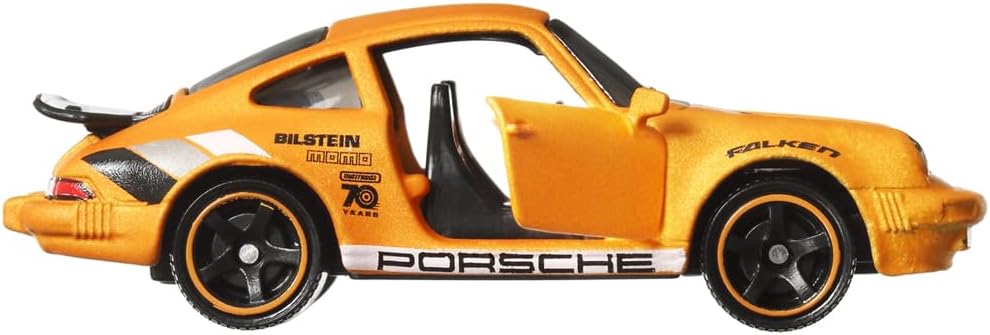 Matchbox Moving Parts 70 Years Special Edition 1/5 '80 Porsche 911 Turbo - Japanese Stock