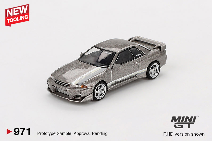 Mini GT No.971 Nissan Skyline GT-R (R32) VeilSide Combat C-I Combat Grey