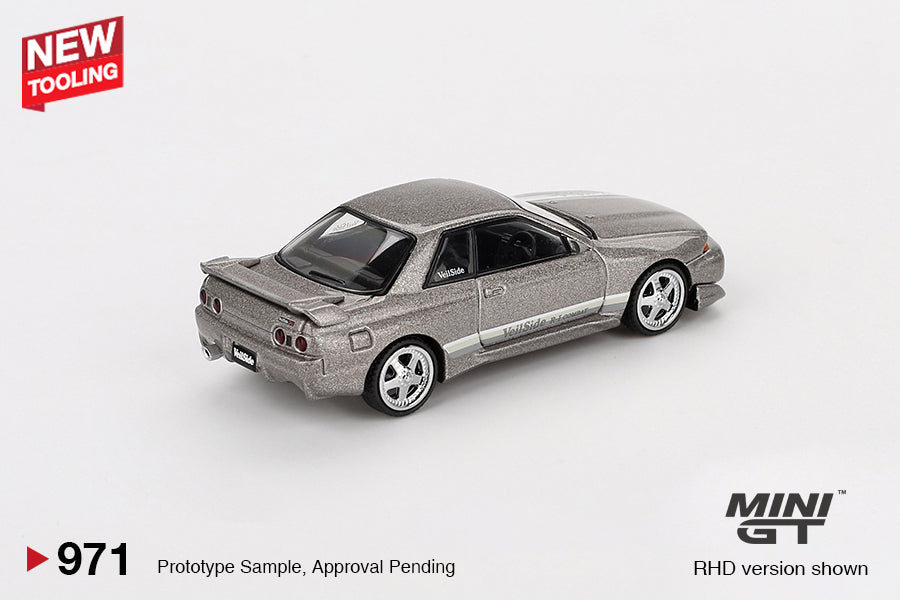Mini GT No.971 Nissan Skyline GT-R (R32) VeilSide Combat C-I Combat Grey