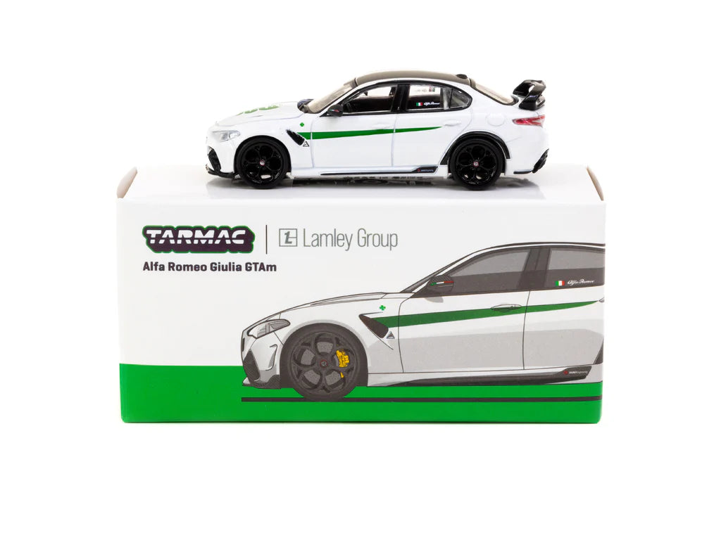 Tarmac Works Alfa Romeo Giulia GTAm White / Green - Lamley Special Edition