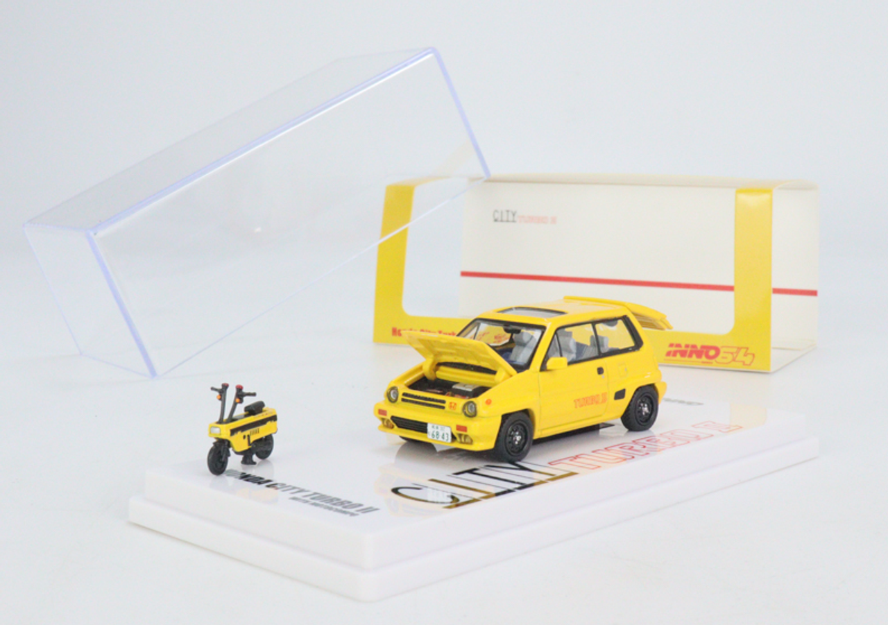 Inno Models Inno64 Honda City Turbo II Yellow with Motocompo
