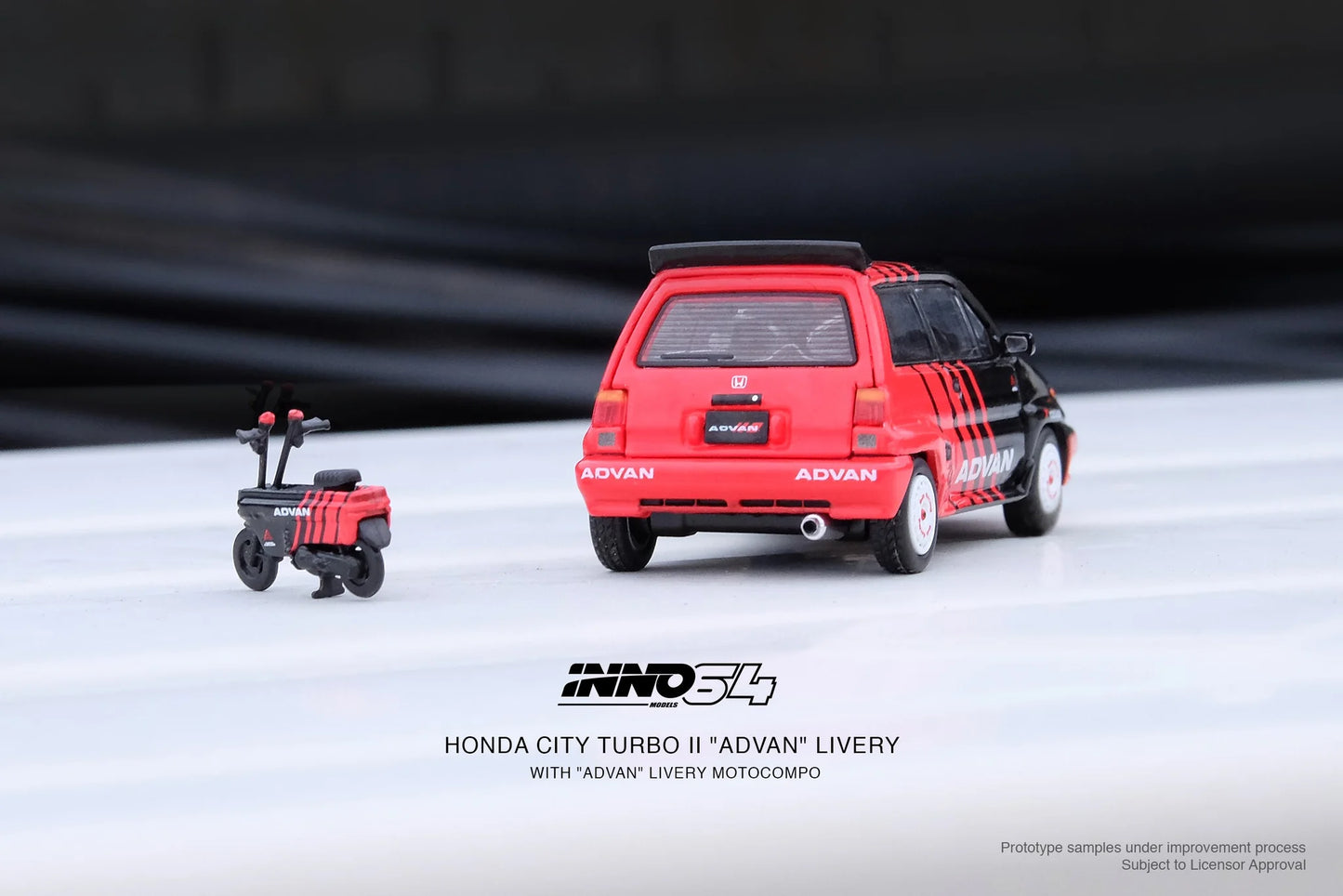 Inno Models Inno64 Honda City Turbo II "Advan" Livery with "Advan" Livery Motocompo