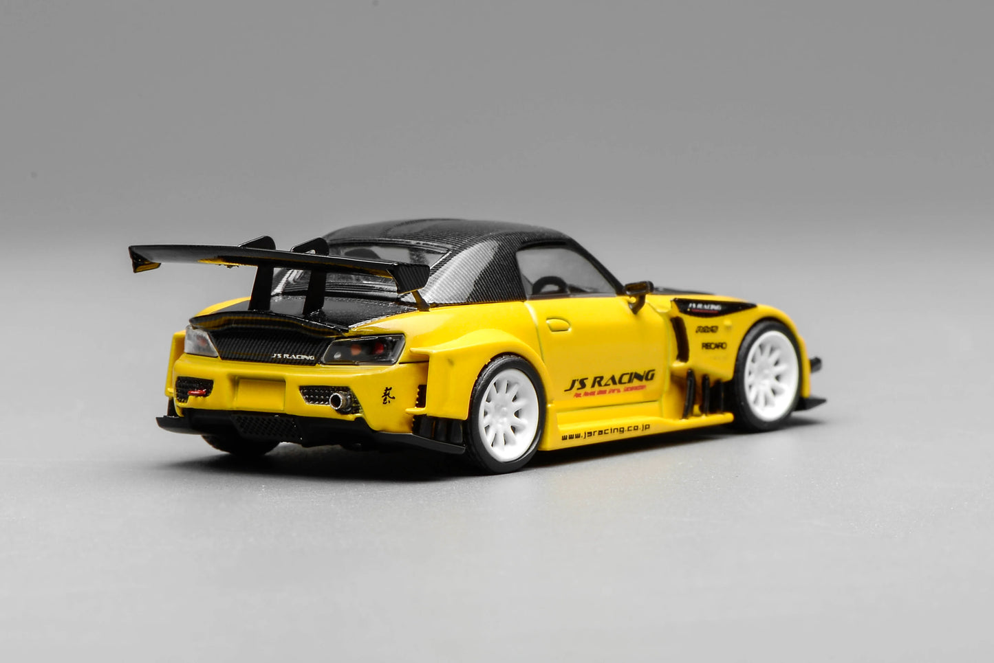 *Pre-Order* MotorHelix Honda S2000 J‘s Racing - New Indy Yellow Pearl