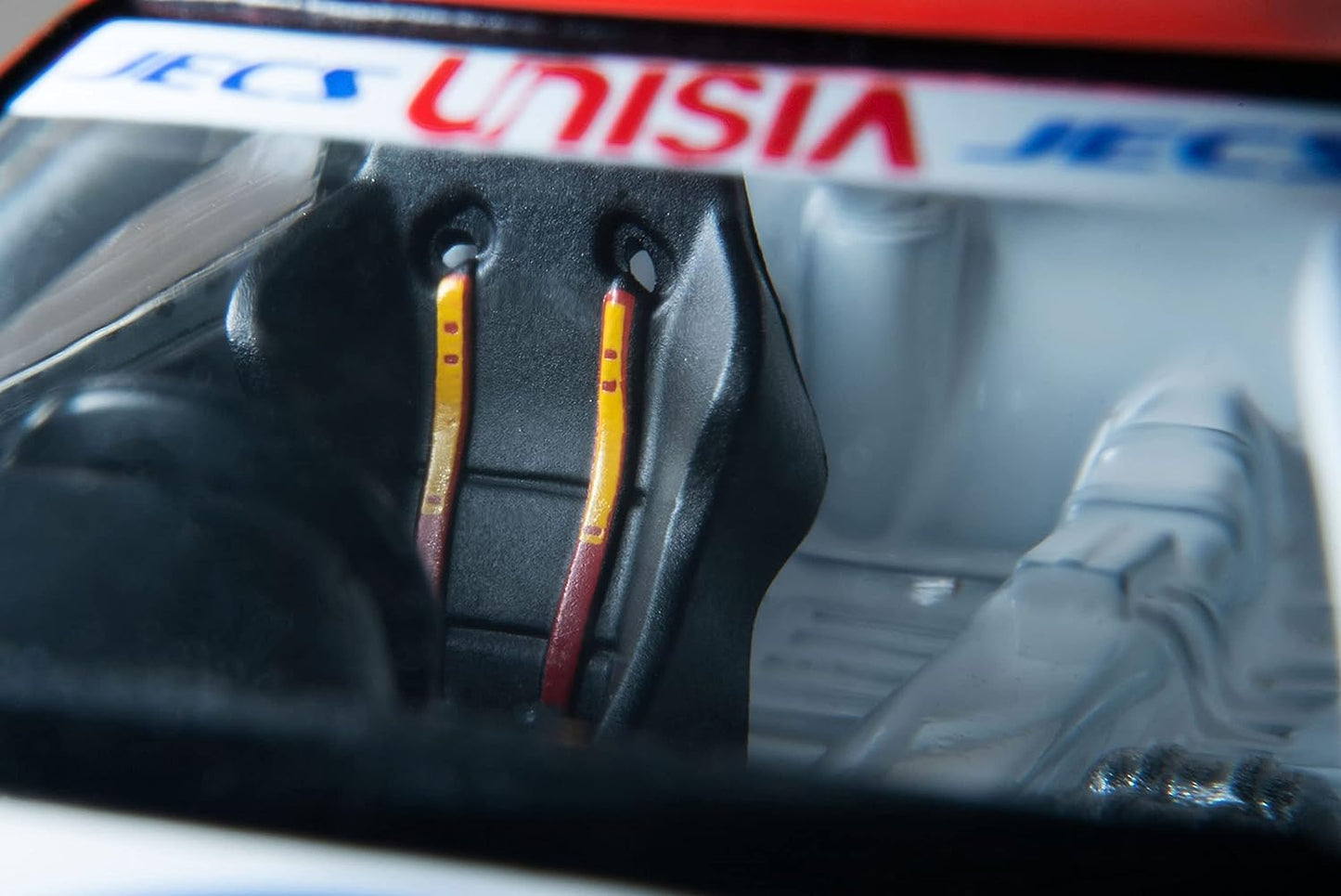 Tomytec Tomica Limited Vintage Neo LV-N234d Nissan Skyline GT-R R32 Unisia JECS 92' SPEC