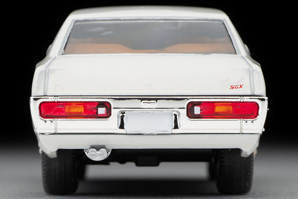 Tomytec Tomica Limited Vintage Neo LV-N242a Nissan Laurel Hardtop 2000SGX (White) ‘72