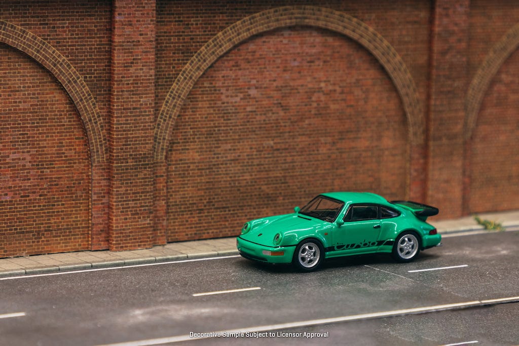 Tarmac Works x Schuco Porsche 911 Turbo Green