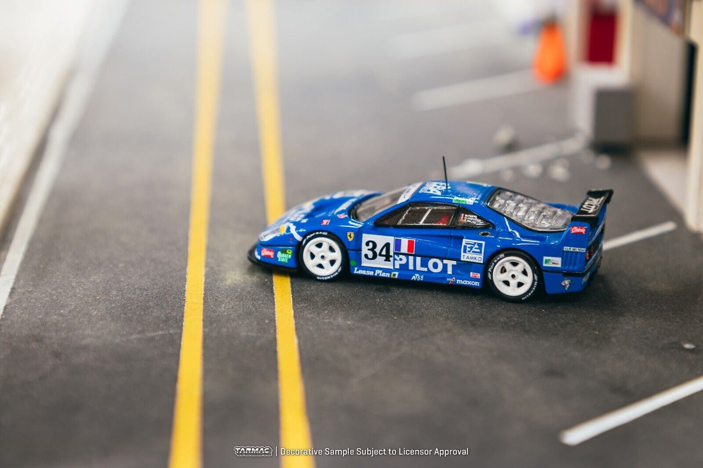 Tarmac Works x iXO Models Ferrari F40 LM 24th of Le Mans 1995