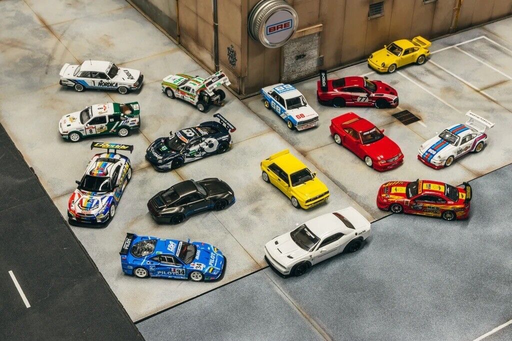 Tarmac Works x iXO Models Ferrari F40 LM 24th of Le Mans 1995
