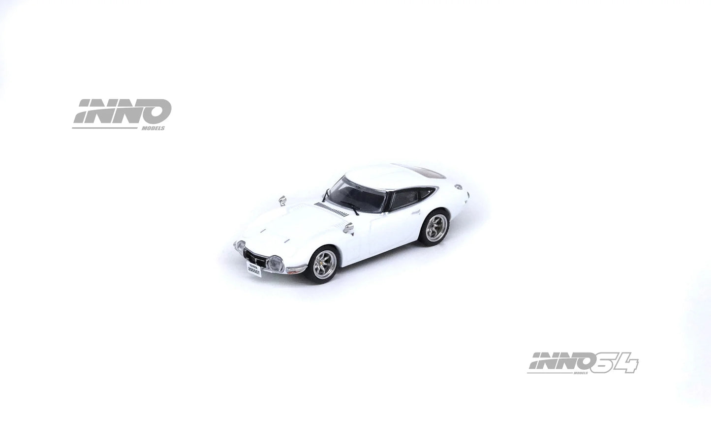 Inno Models Inno64 Toyota 2000GT (MF10) Pegasus White