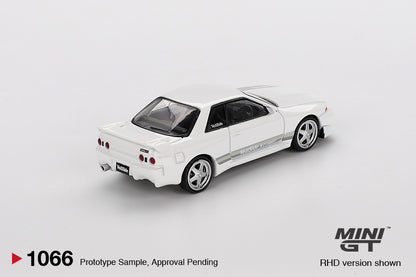 *Pre-Order* Mini GT No.1066 Nissan Skyline GT-R (R32) VeilSide Combat C-I White