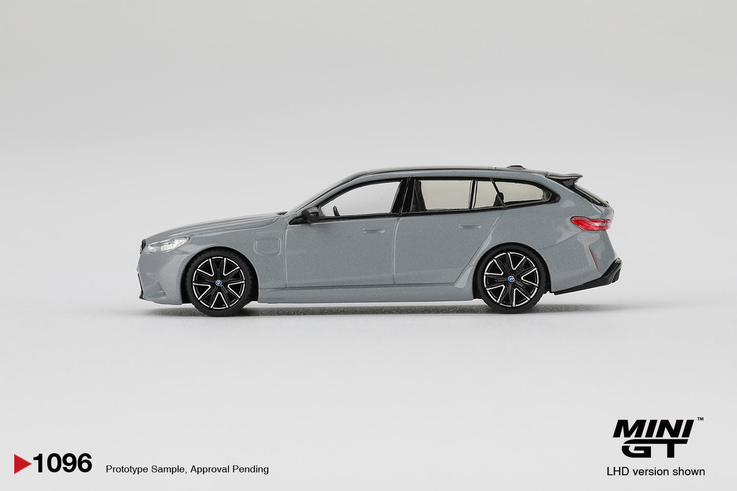 *Pre-Order* Mini GT No.1096 BMW M5 Touring (G99) Brooklyn Grey Metallic
