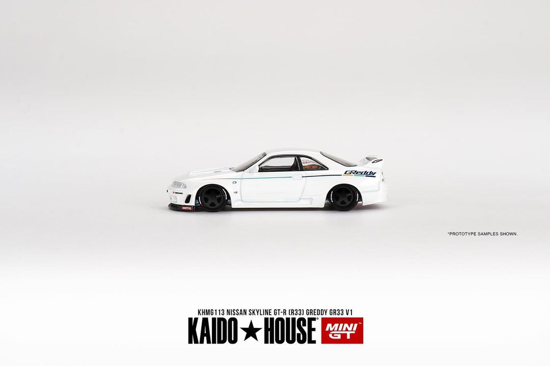*Pre-Order* Mini GT x Kaido House No.113 Nissan Skyline GT-R (R33) Greddy  GR33 V1