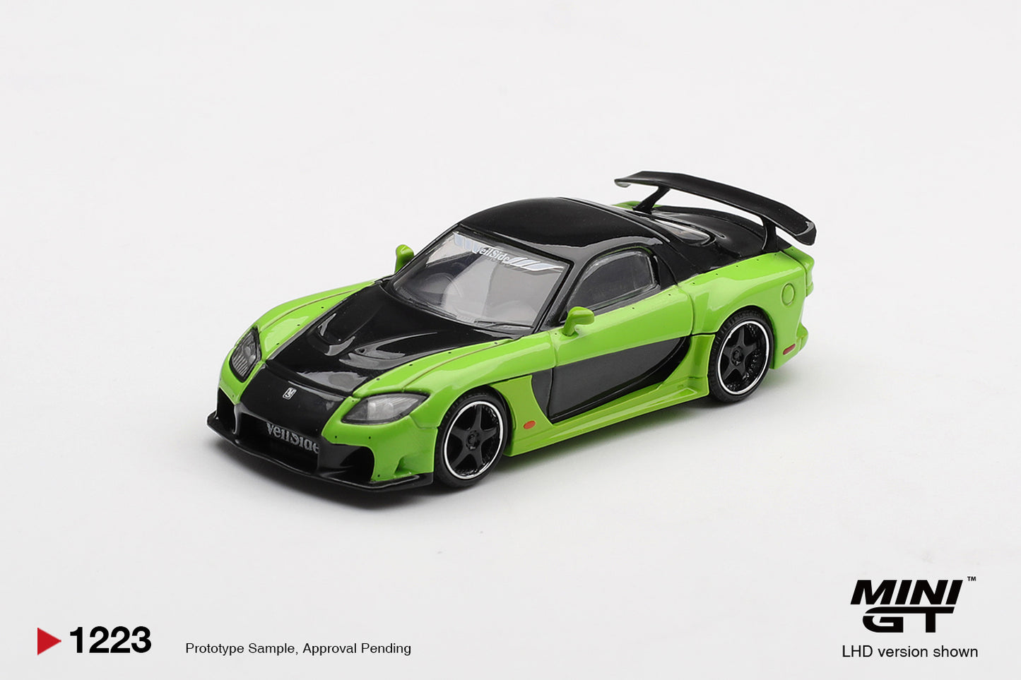 *Pre-Order* Mini GT No.1223 Mazda RX-7 VeilSide Fortune7 Green