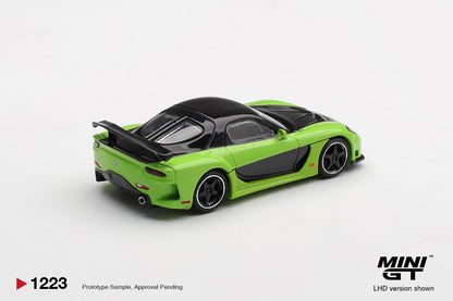 *Pre-Order* Mini GT No.1223 Mazda RX-7 VeilSide Fortune7 Green
