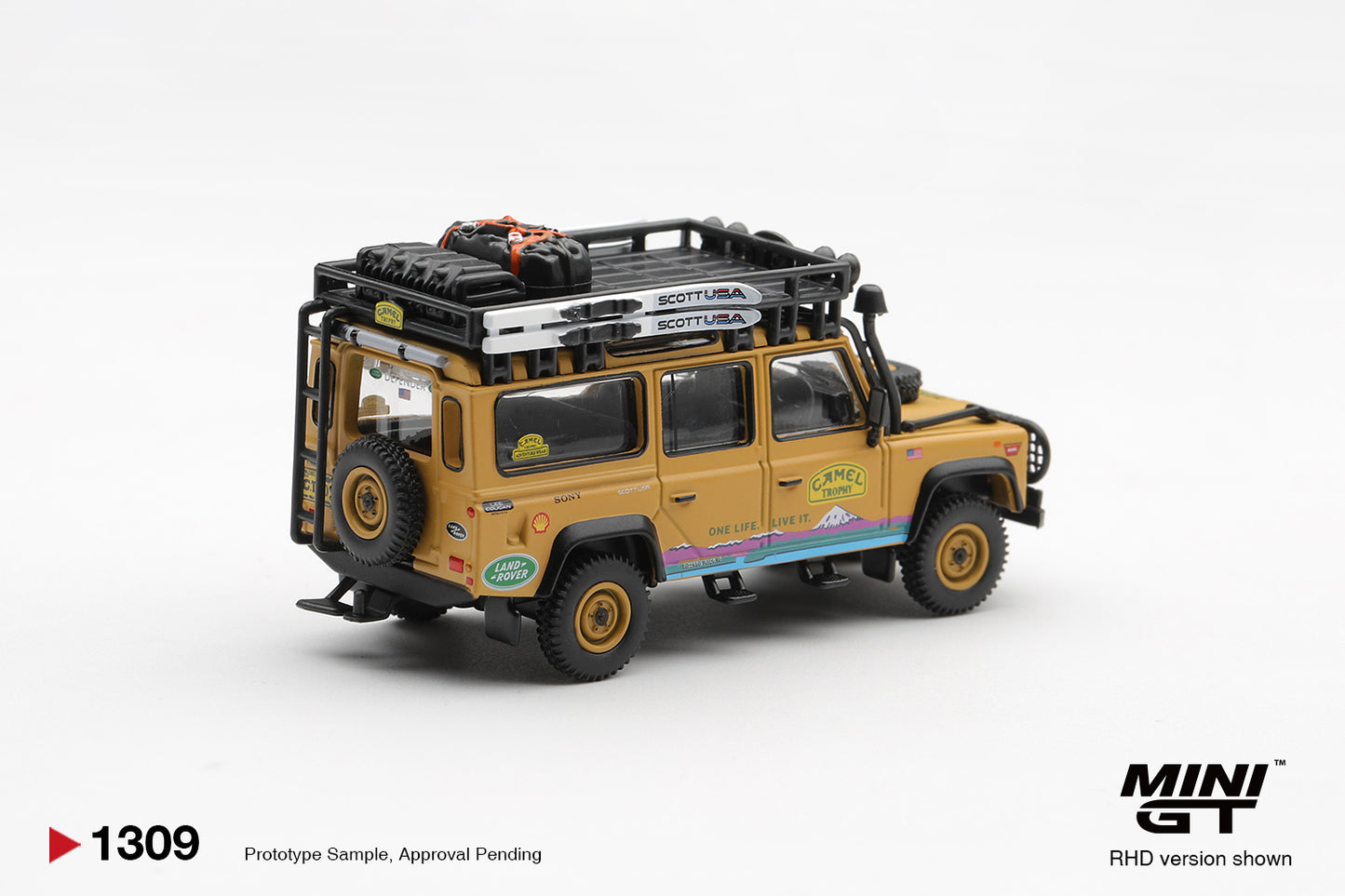 *Pre-Order* Mini GT No.1309 Land Rover Defender 110 1998 Camel Trophy Tierra del Fuego CT.10 USA