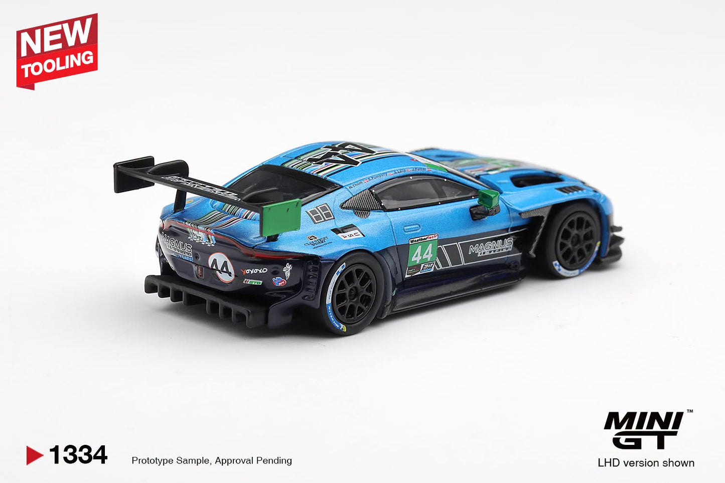 *Pre-Order* Mini GT No.1334 Aston Martin Vantage GT3 Evo #44 Magnus Racing 2025 IMSA Daytona 24 Hrs