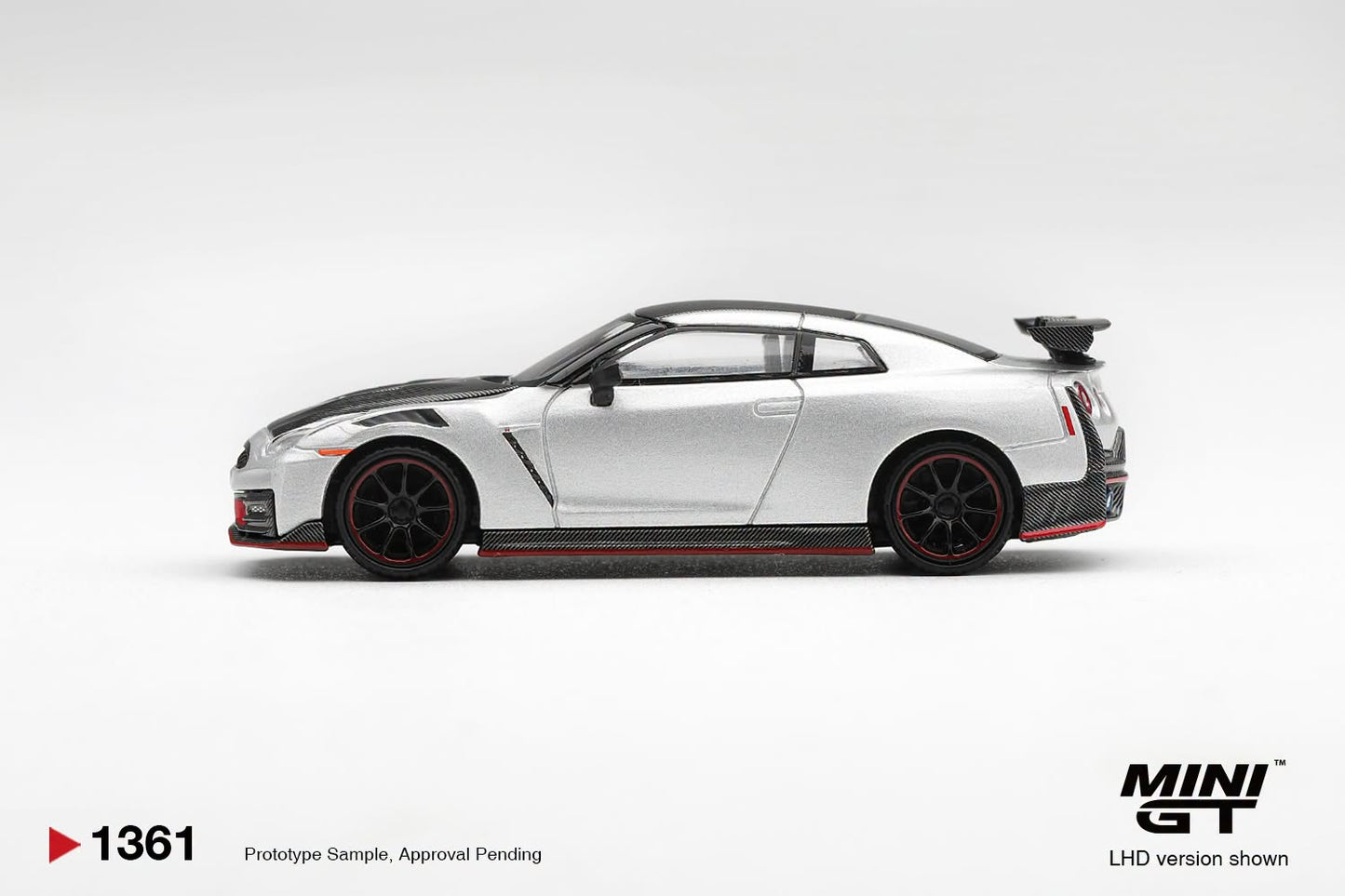 *Pre-Order* Mini GT No.1361 Nissan GT-R NISMO 2024 Silver