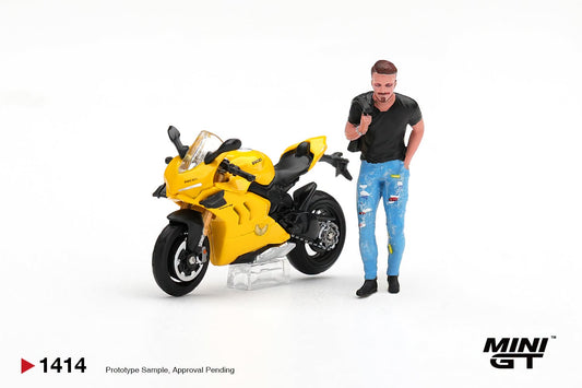 *Pre-Order* Mini GT No.1414 Ducati Panigale V4 S Giallo w/ figure