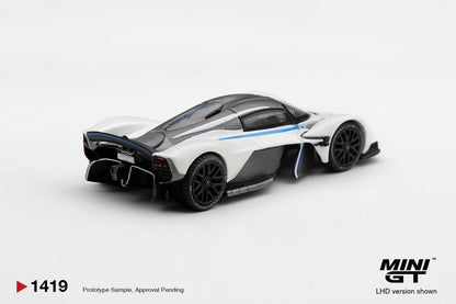 *Pre-Order* Mini GT No.1419 Aston Martin Valkyrie Escaping White