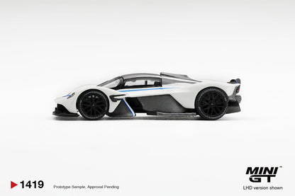 *Pre-Order* Mini GT No.1419 Aston Martin Valkyrie Escaping White
