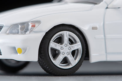 *Pre-Order* Tomytec Tomica Limited Vintage Neo LV-N227c Toyota Altezza RS200 Z Edition (White) 2002 Model