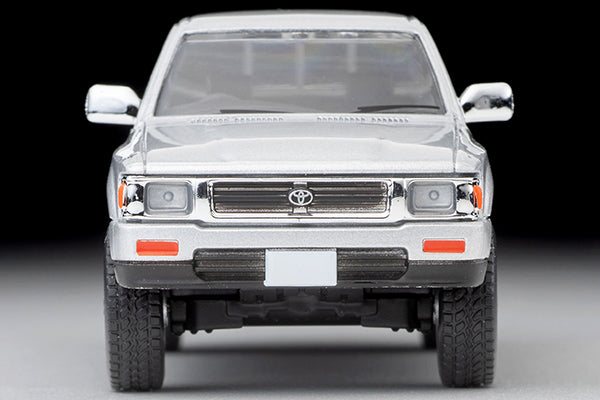 *Pre-Order* Tomytec Tomica Limited Vintage Neo LV-N256c Toyota Hilux 4WD Pickup Double Cab SSR (Silver) 1991 Model