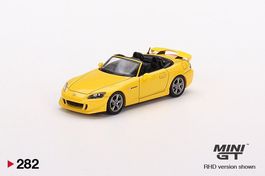 Mini GT No.282 Honda S2000 Type S New Indy Yellow Pearl