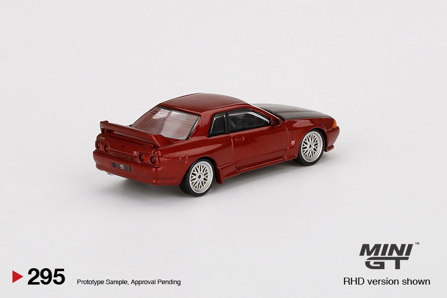 Mini GT No.295 Skyline GT-R (R32) Red Pearl w/ BBS LM Wheelc