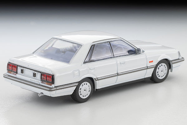 *Pre-Order* Tomytec Tomica Limited Vintage Neo LV-N351a Nissan Skyline 4-door HT 1800 Passage (White) 1985 Model