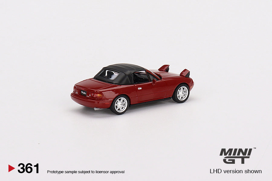 Mini GT No.361 Mazda Miata MX-5 (NA) Classic Red Headlight Up/Soft Top