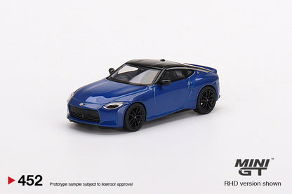 Mini GT No.452 Nissan Fairlady Z Version ST 2023 Seiran Blue