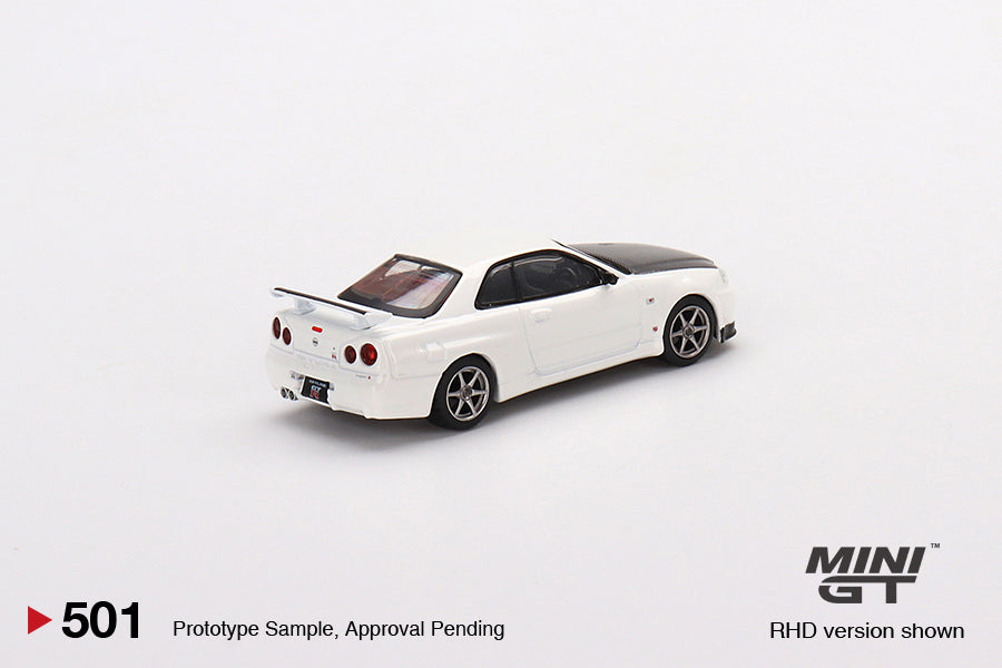 Mini GT No.501 Nissan Skyline GT-R (R34) V-Spec II N1 White