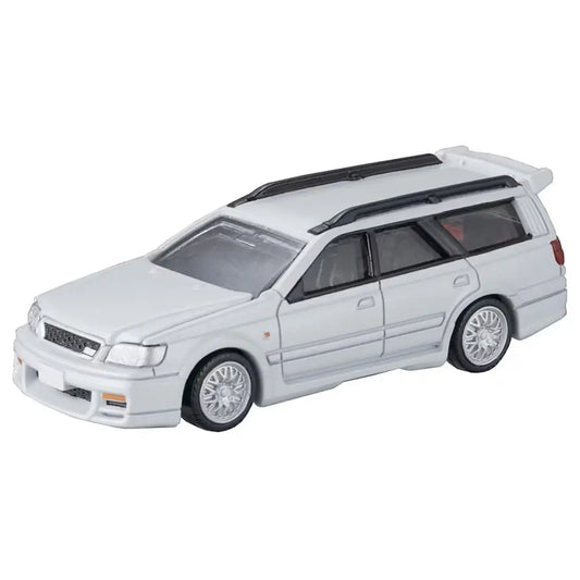 Tomica Premium No.50 Nissan STAGEA