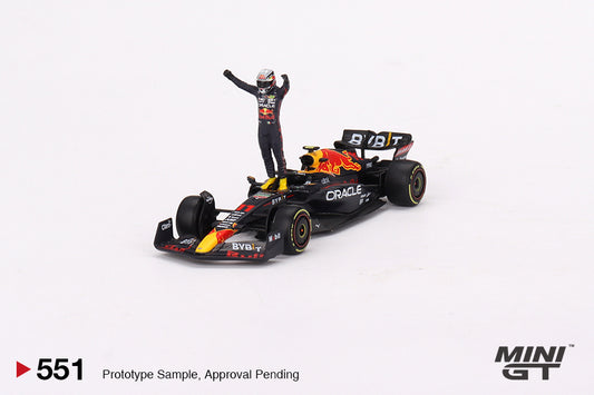 Mini GT No.551 Oracle Red Bull Racing RB18 #11 Sergio Pérez 2022 Monaco Grand Prix Winner