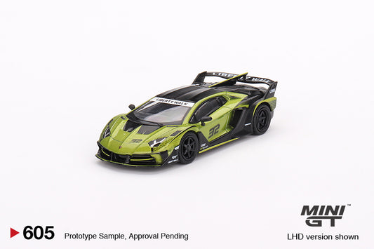 Mini GT No.605 LB-Silhouette WORKS Lamborghini Aventador GT EVO Lime (Blister Pack)