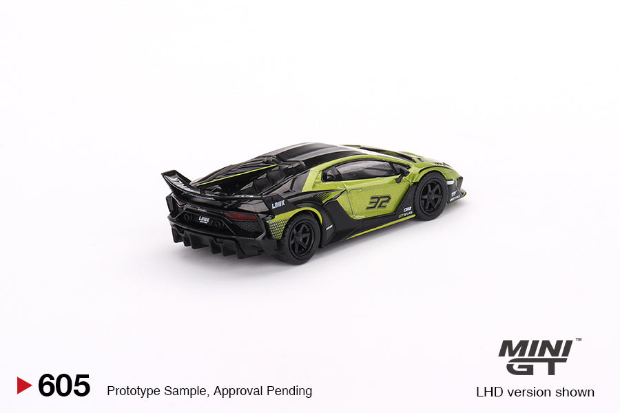 Mini GT No.605 LB Silhouette WORKS Lamborghini Aventador GT EVO Lime